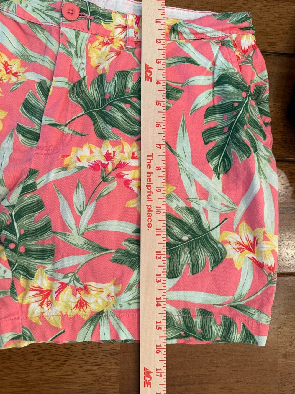 Caribbean Pink and Green Tropical Print Shorts size 14 preppy, coastal. Resort - Picture 4 of 8